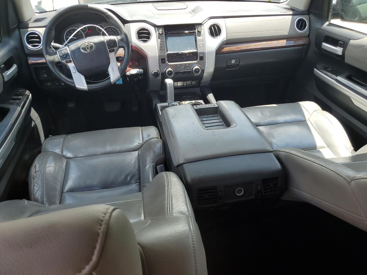 2015 TOYOTA TUNDRA