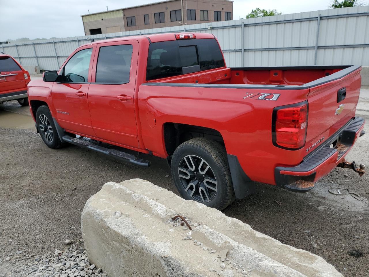 2018 CHEVROLET Silverado