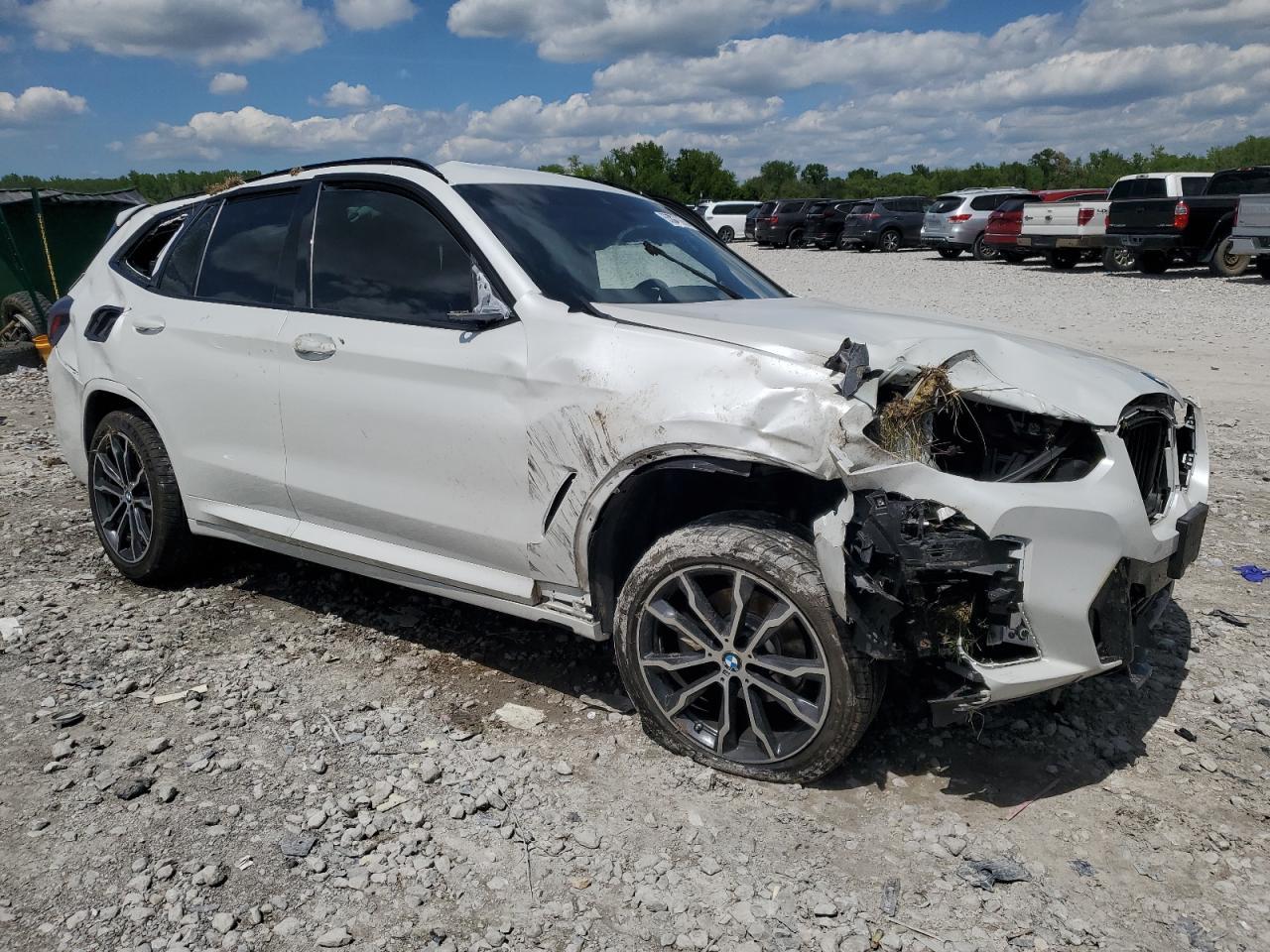 2022 BMW X3