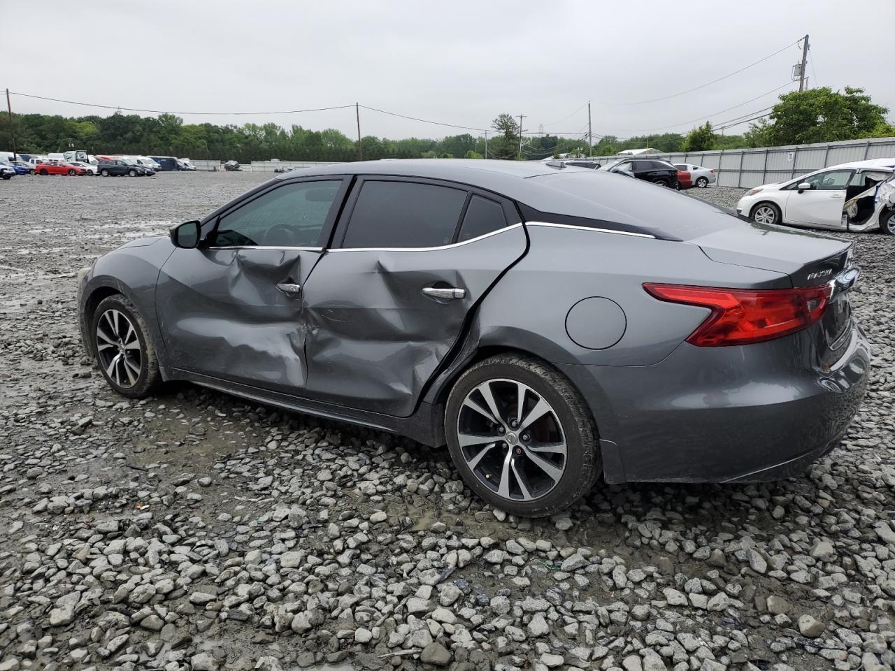 2017 NISSAN Maxima
