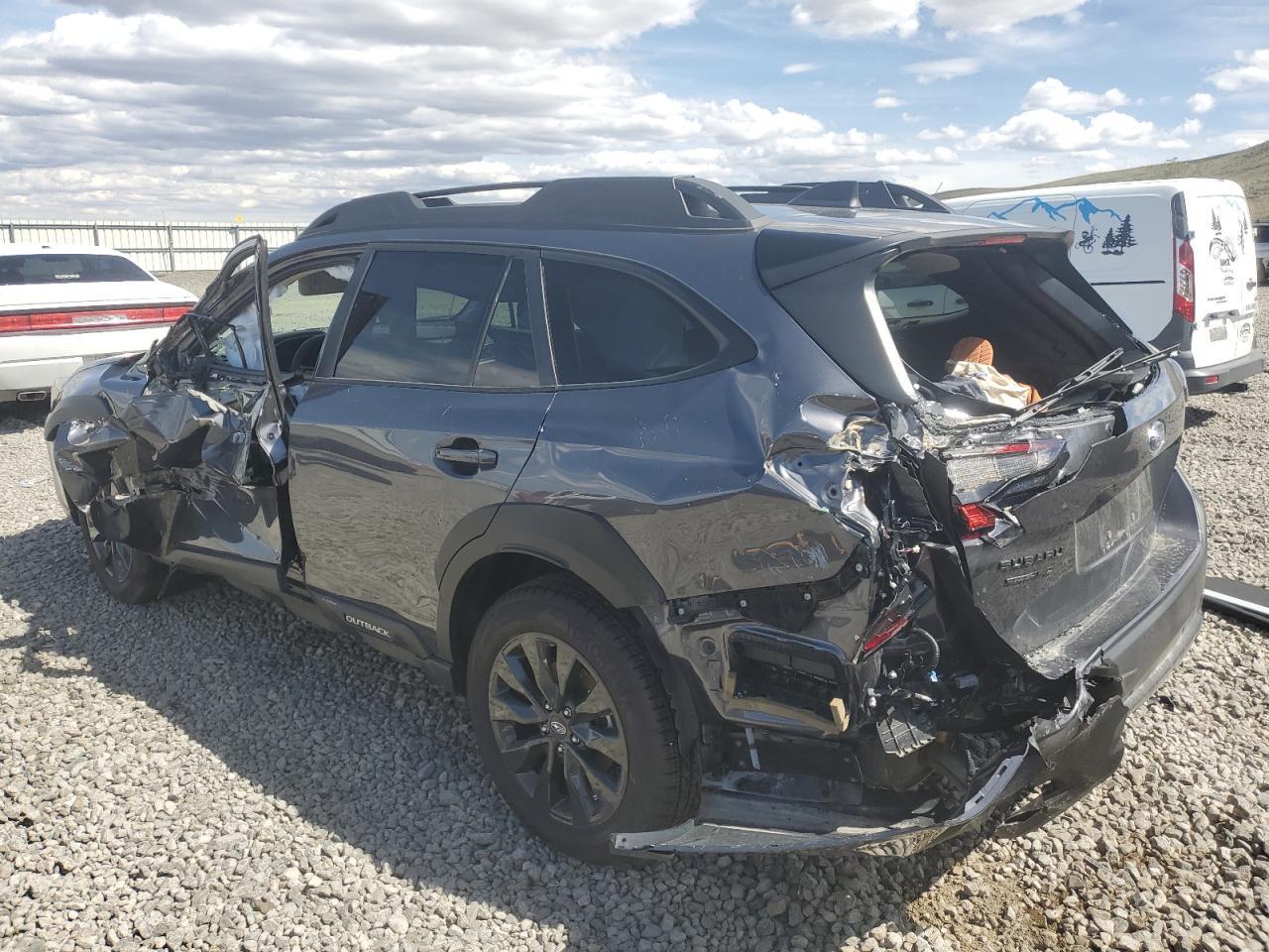 2025 SUBARU Outback