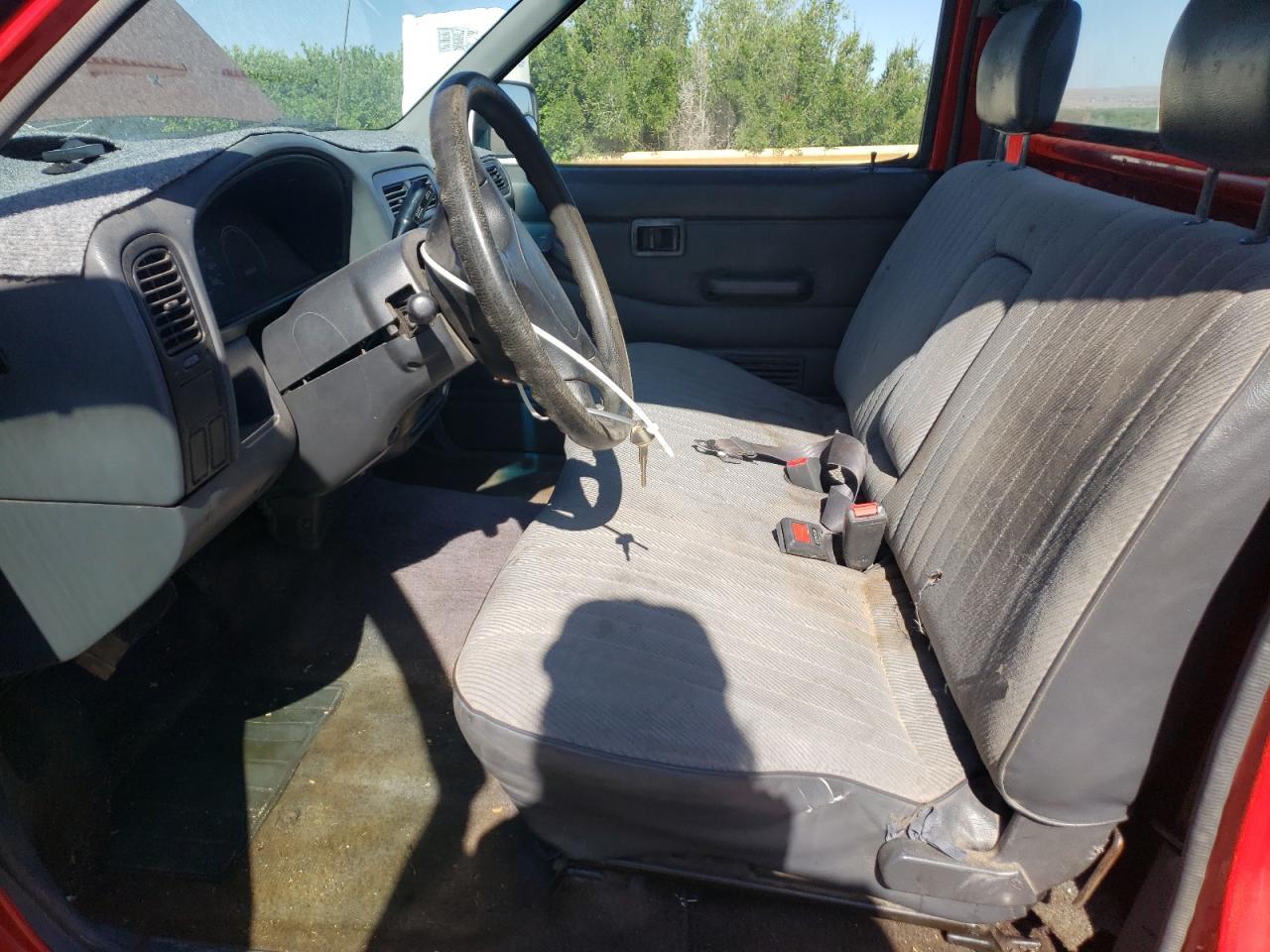 1995 NISSAN Navara
