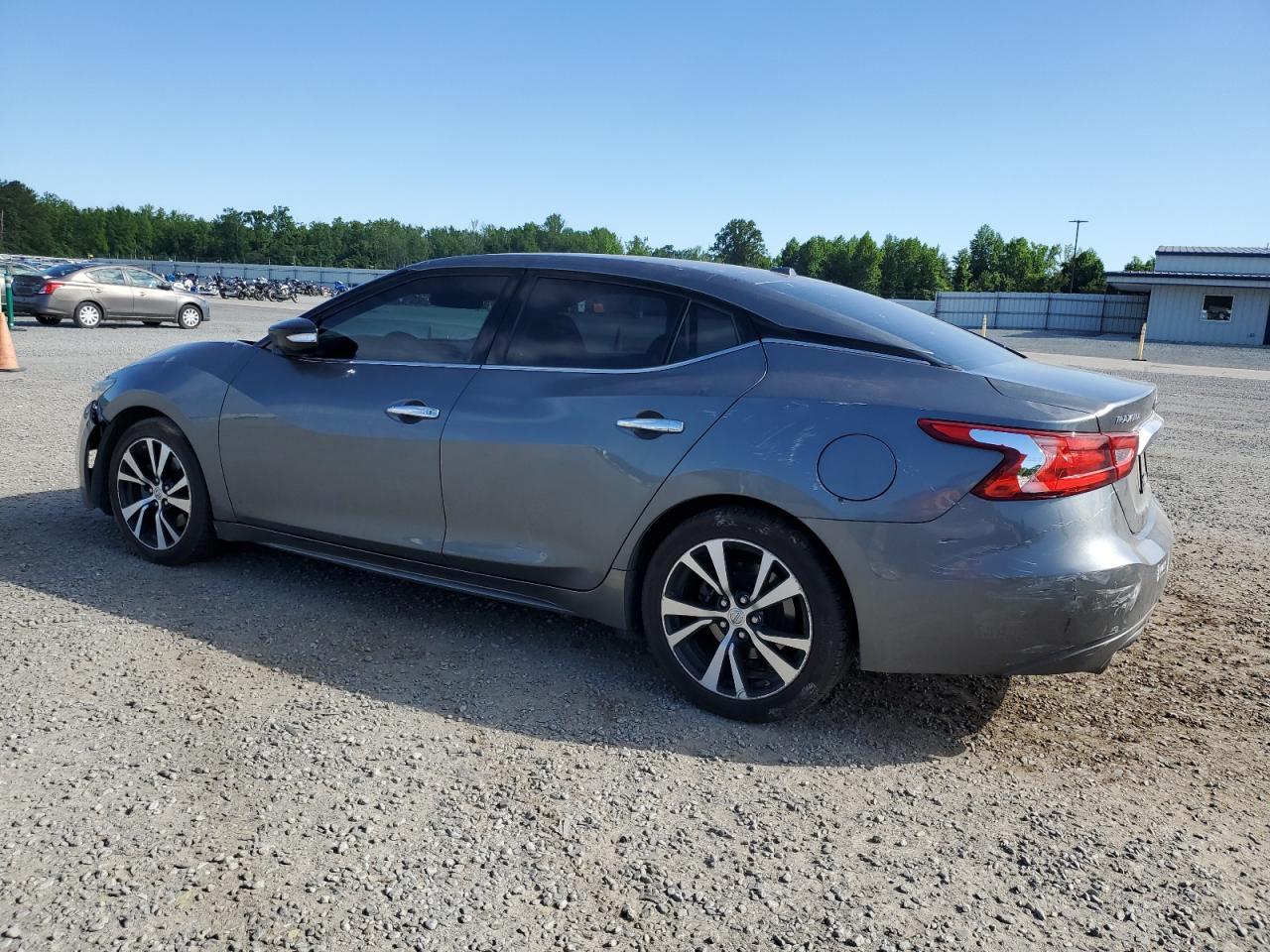 2018 NISSAN Maxima