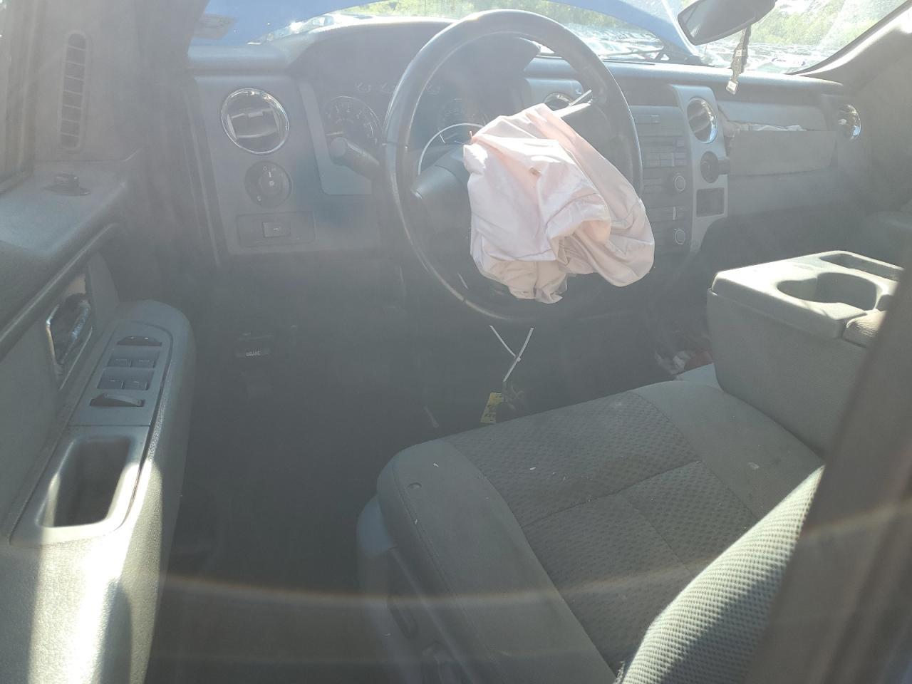 2011 FORD F-150