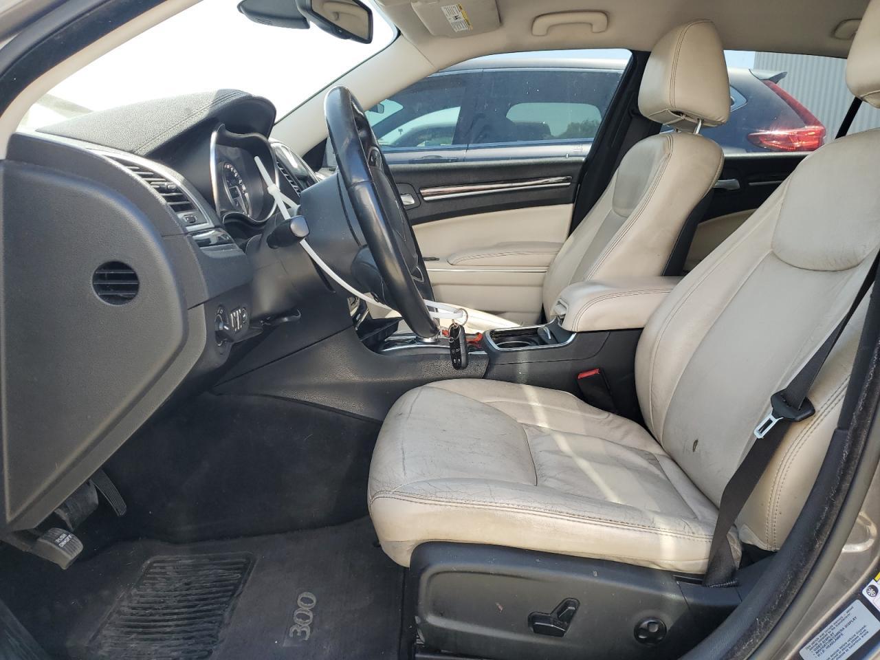 2015 CHRYSLER 300