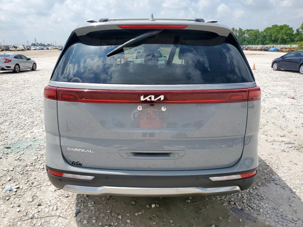 2023 KIA Carnival