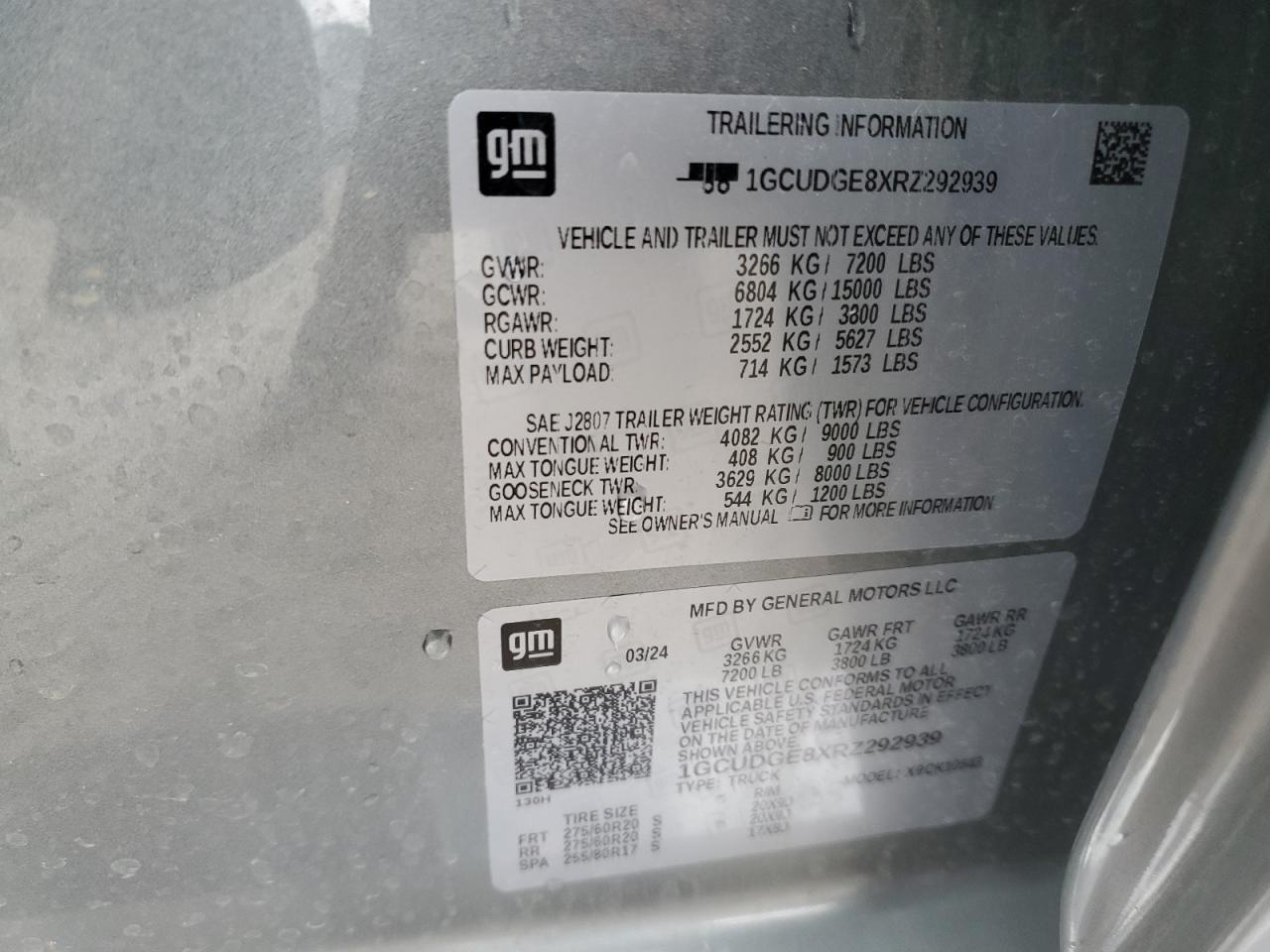 2024 CHEVROLET Silverado
