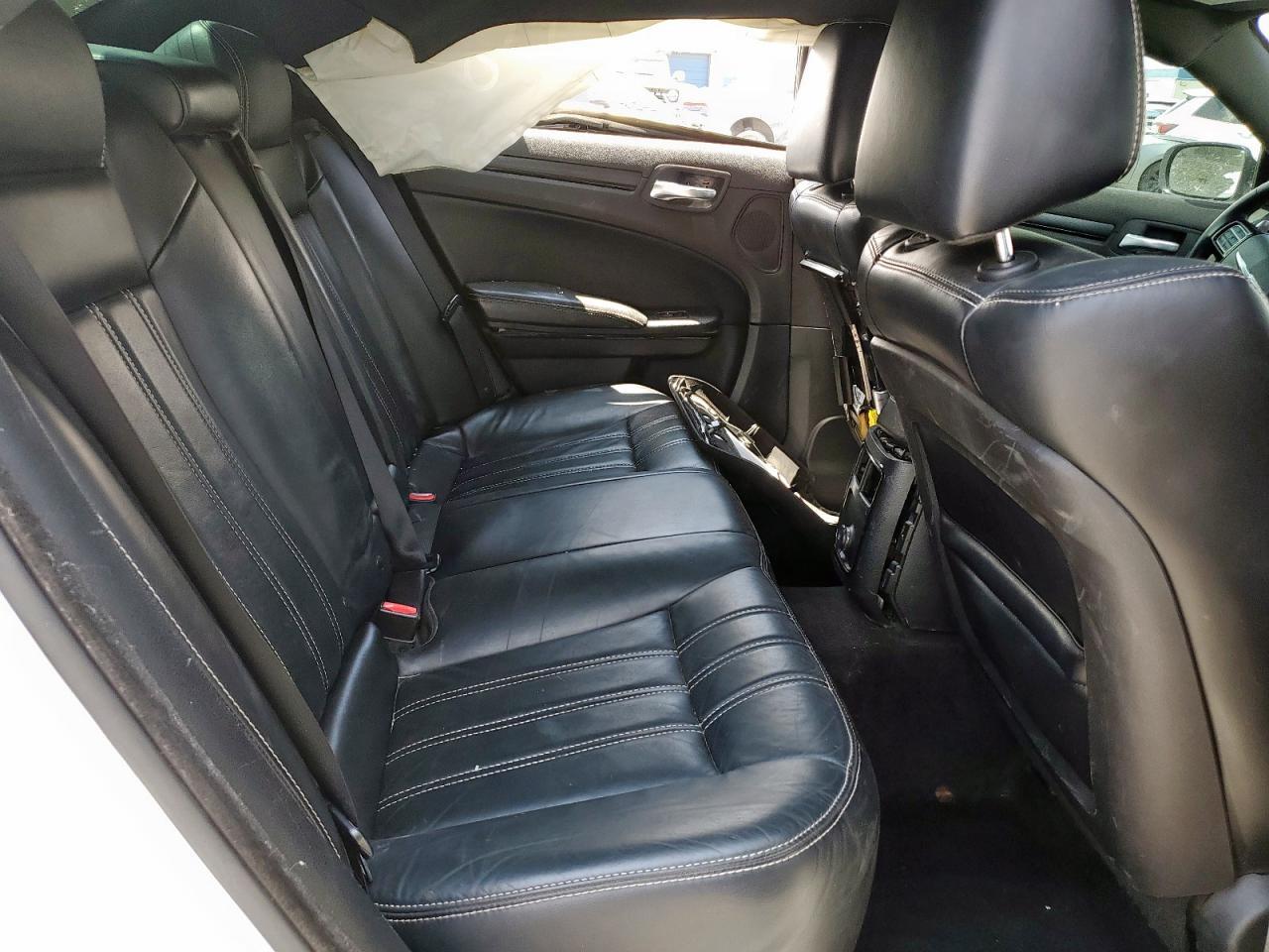 2013 CHRYSLER 300