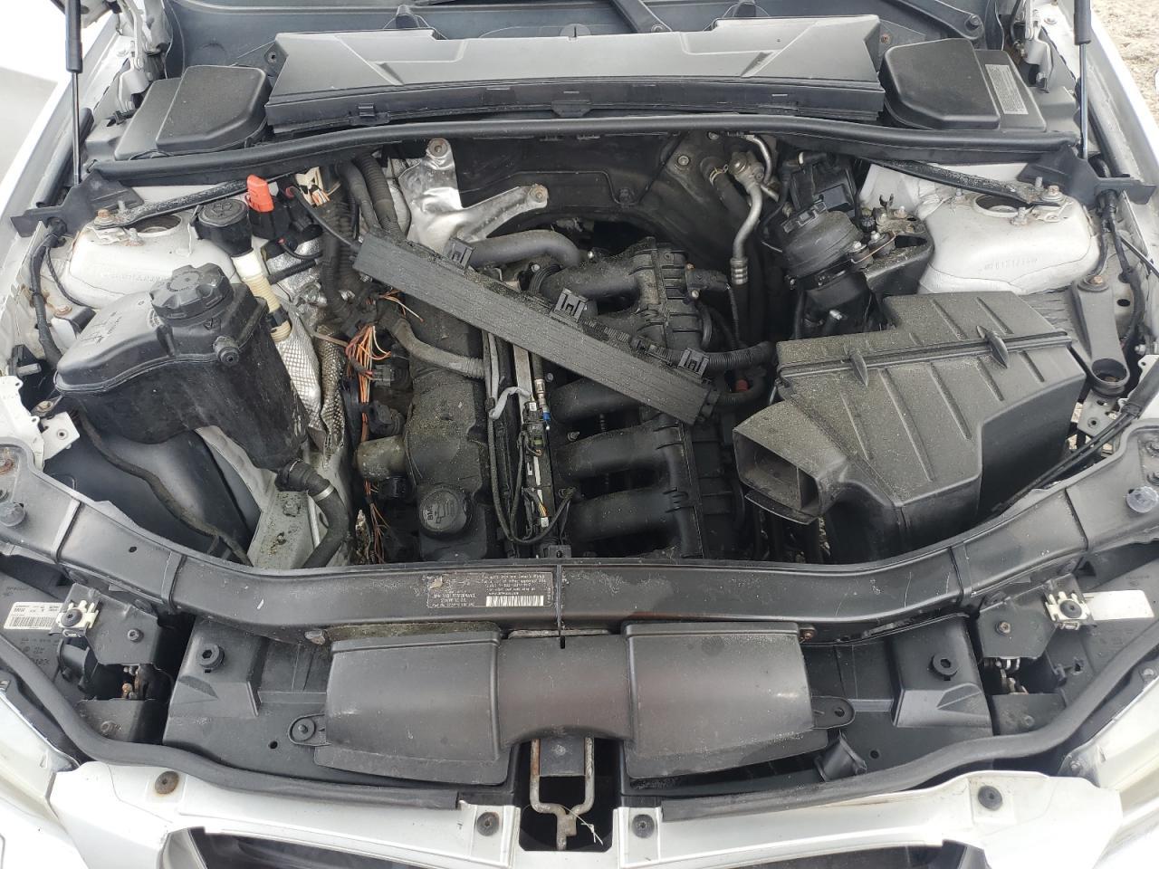 2011 BMW 3 SERIES