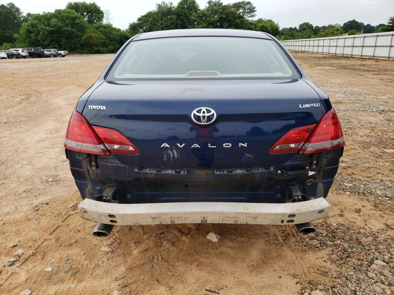 2008 TOYOTA Avalon