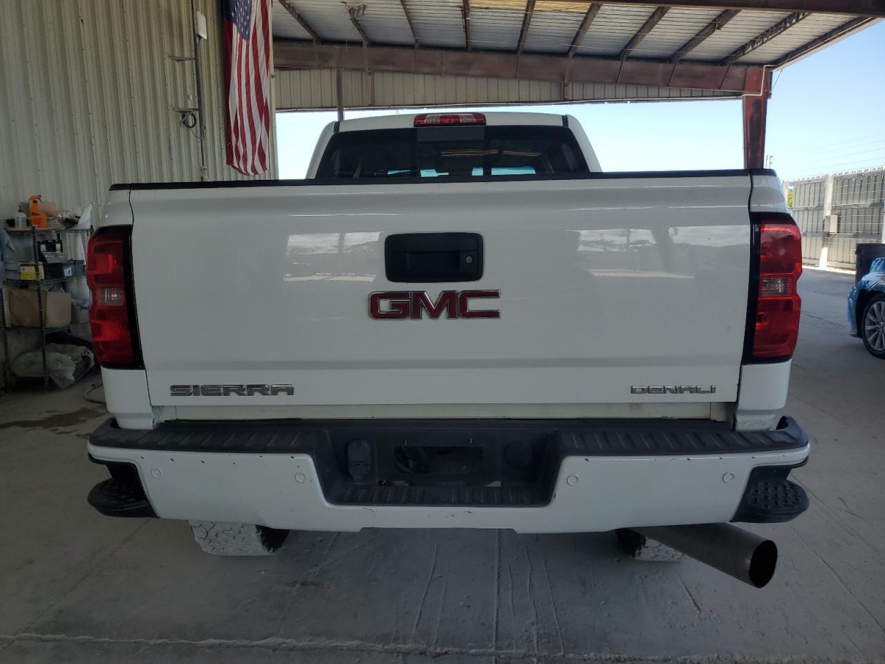 2016 GMC Sierra