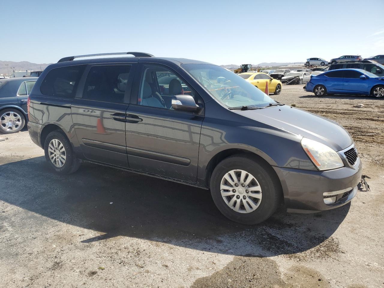 2014 KIA SEDONA