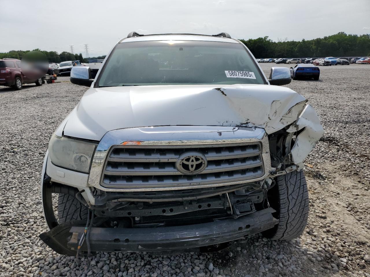 2010 TOYOTA Sequoia
