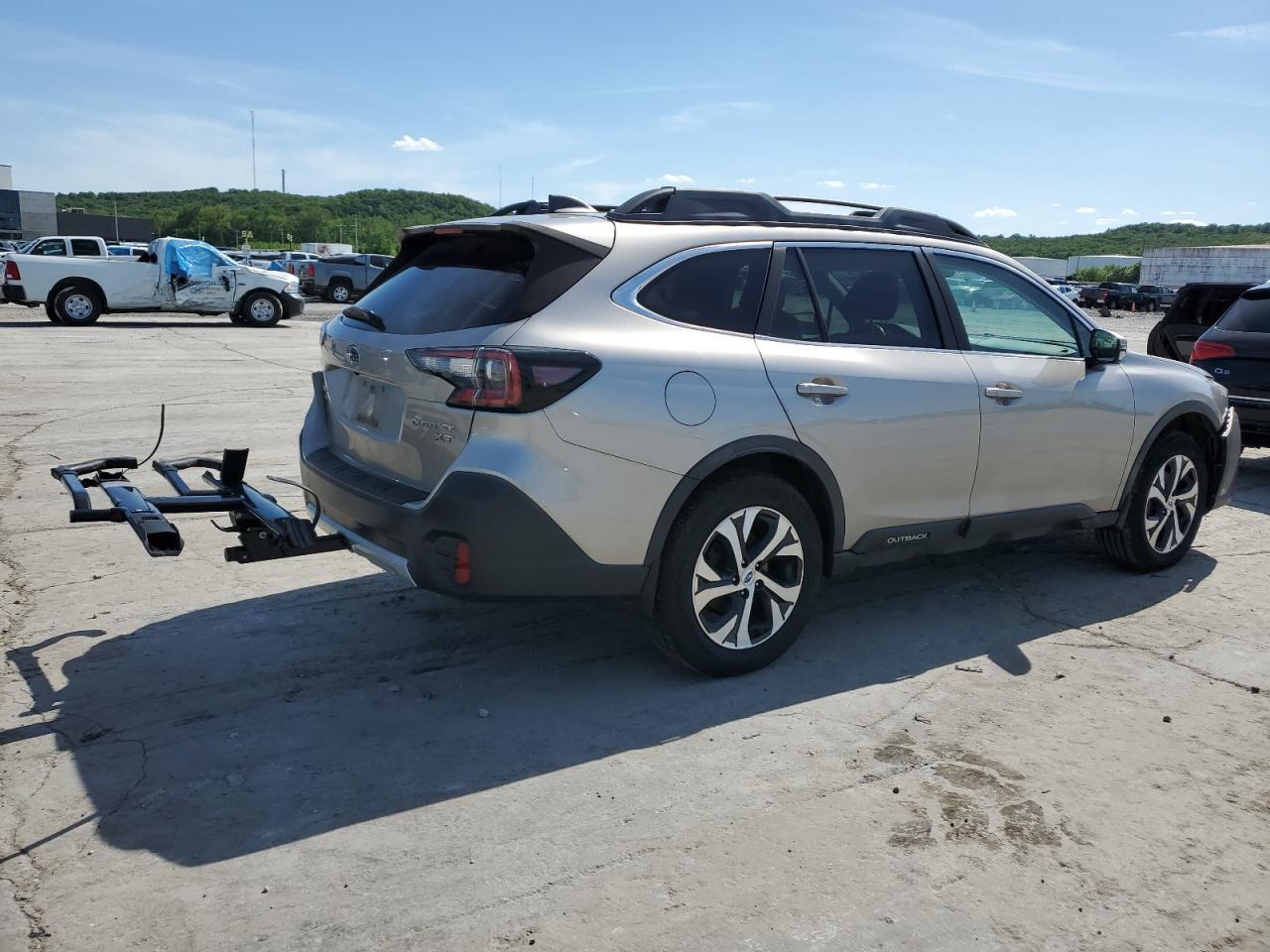 2020 SUBARU Outback