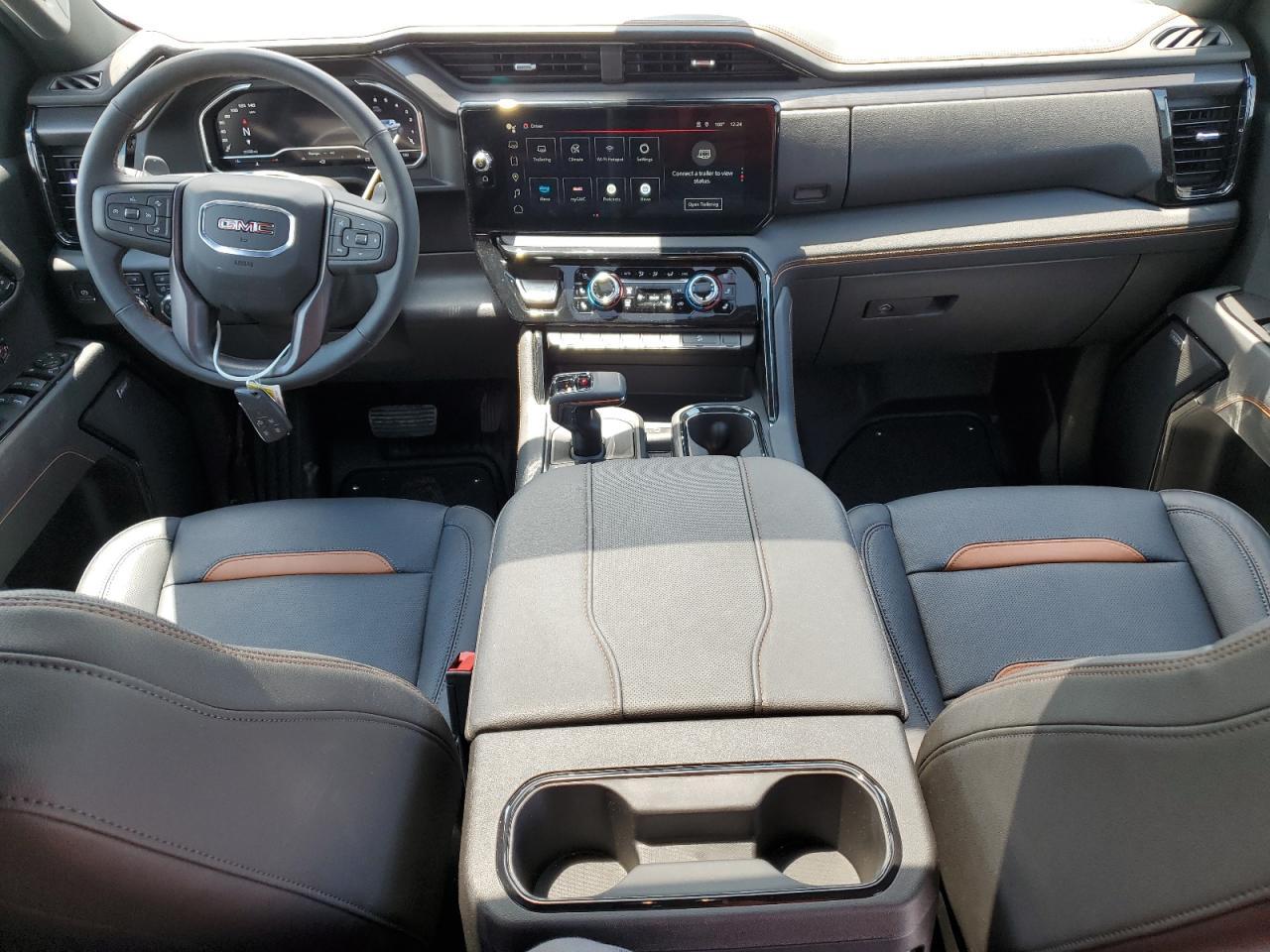 2025 GMC Sierra