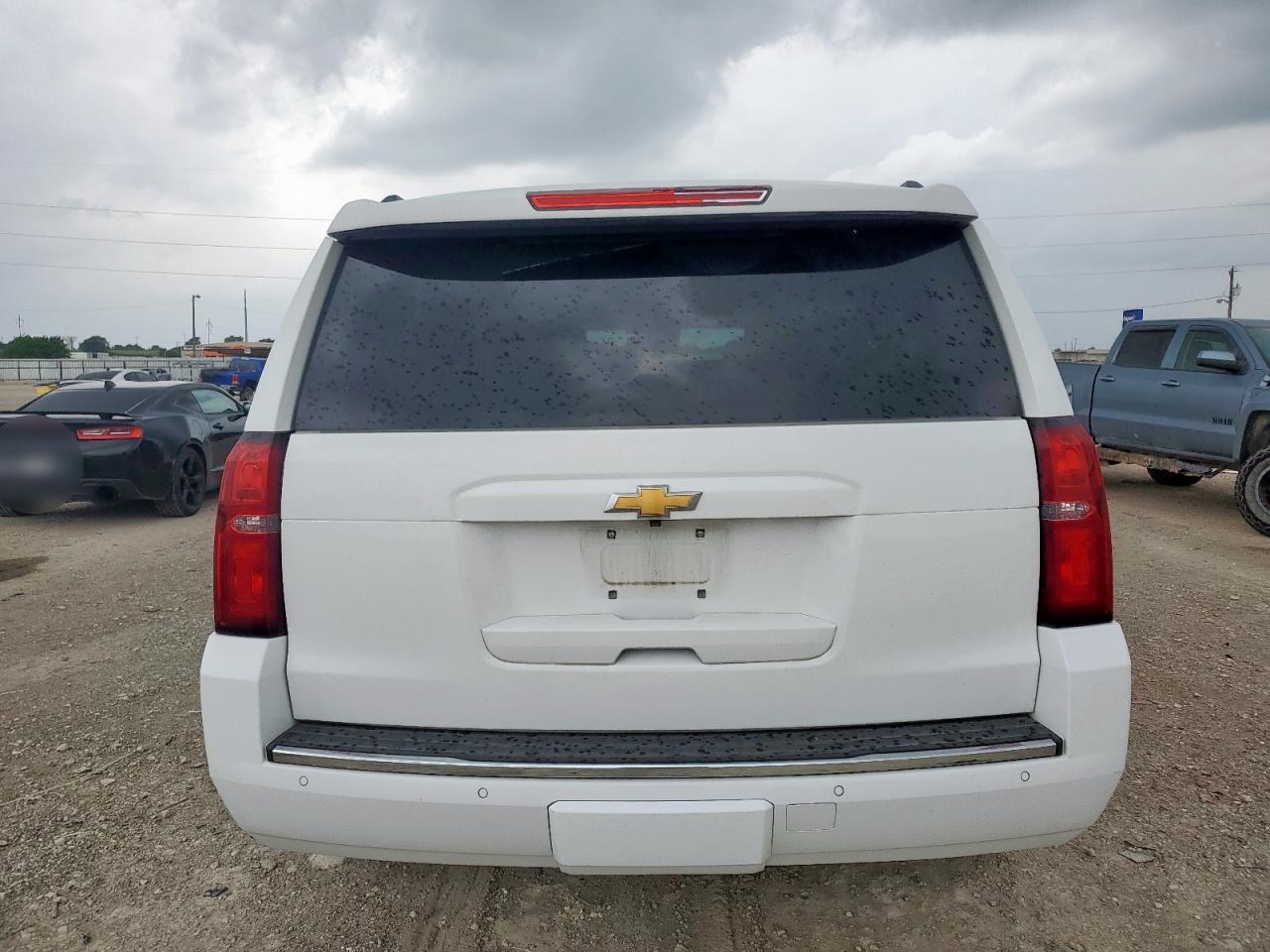 2018 CHEVROLET Suburban