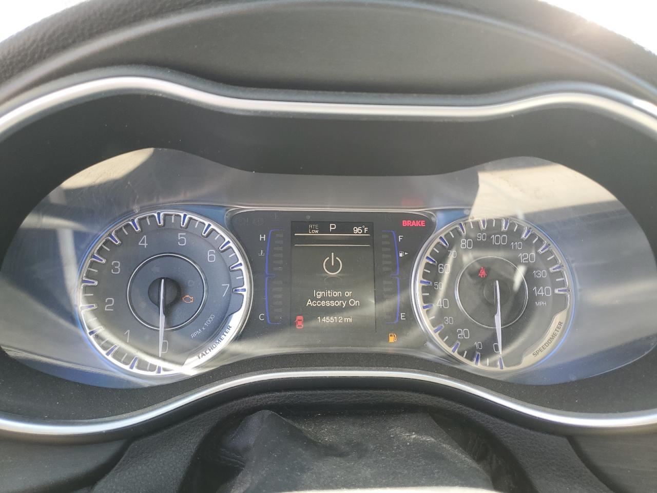 2015 CHRYSLER 200