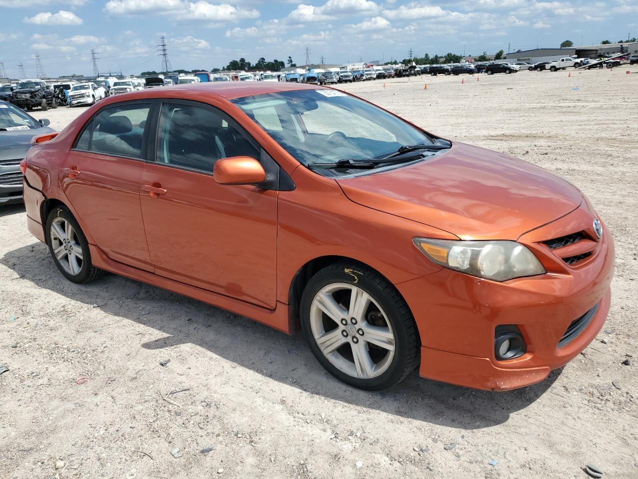 2013 TOYOTA COROLLA
