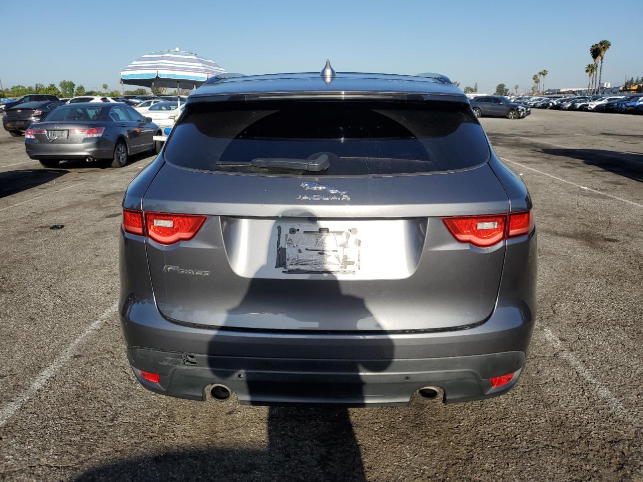 2017 JAGUAR F-Pace