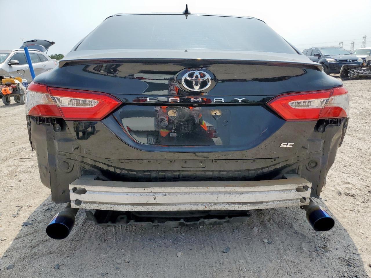 2019 TOYOTA CAMRY