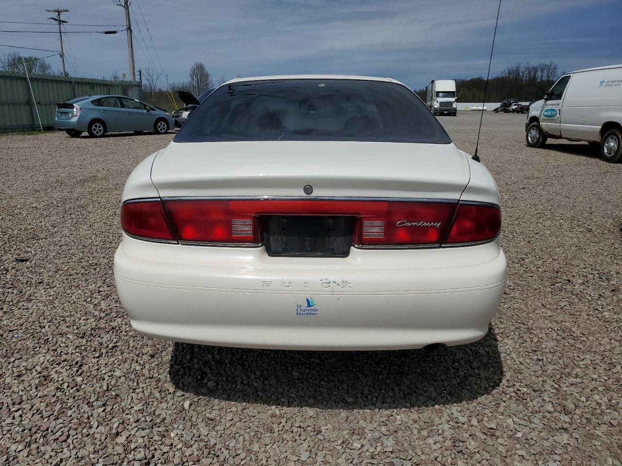 2004 BUICK Century
