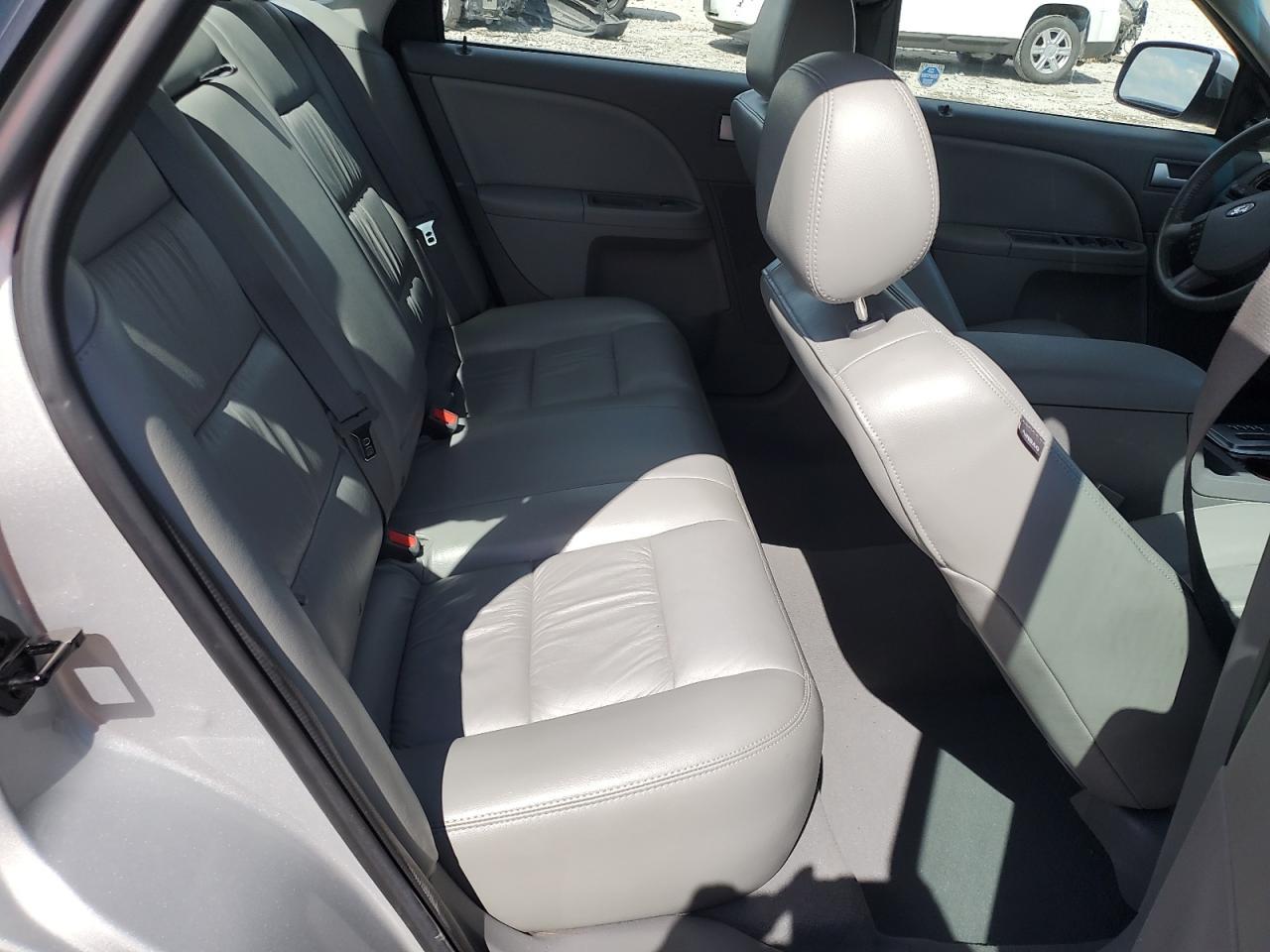2005 FORD Five Hundred