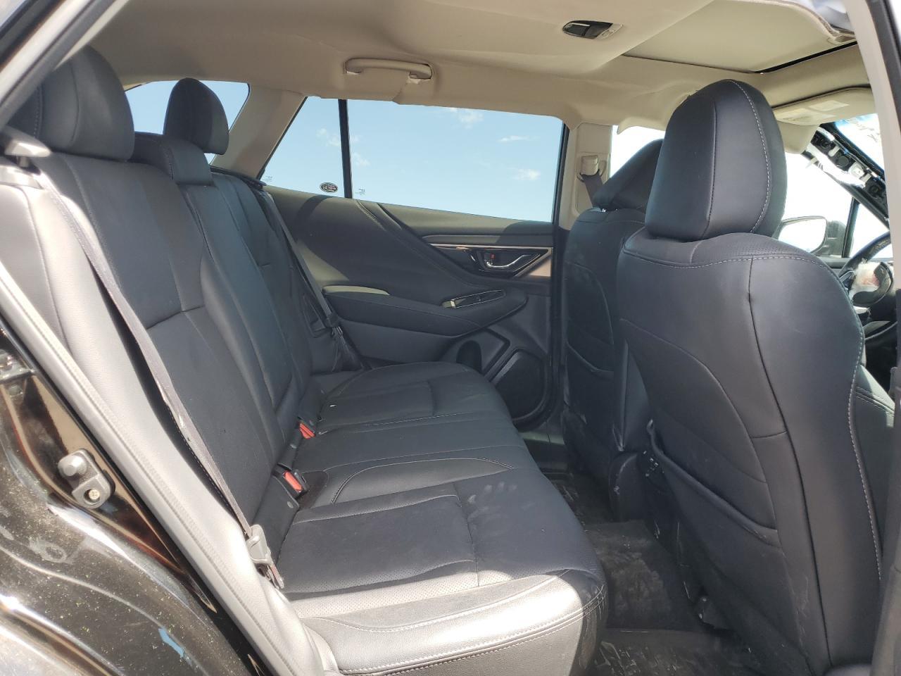 2022 SUBARU Outback