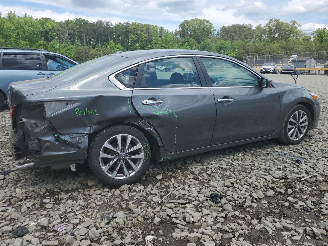 2017 NISSAN ALTIMA