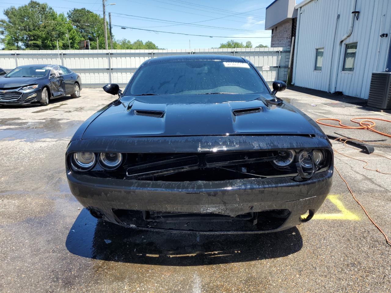 2017 DODGE Challenger