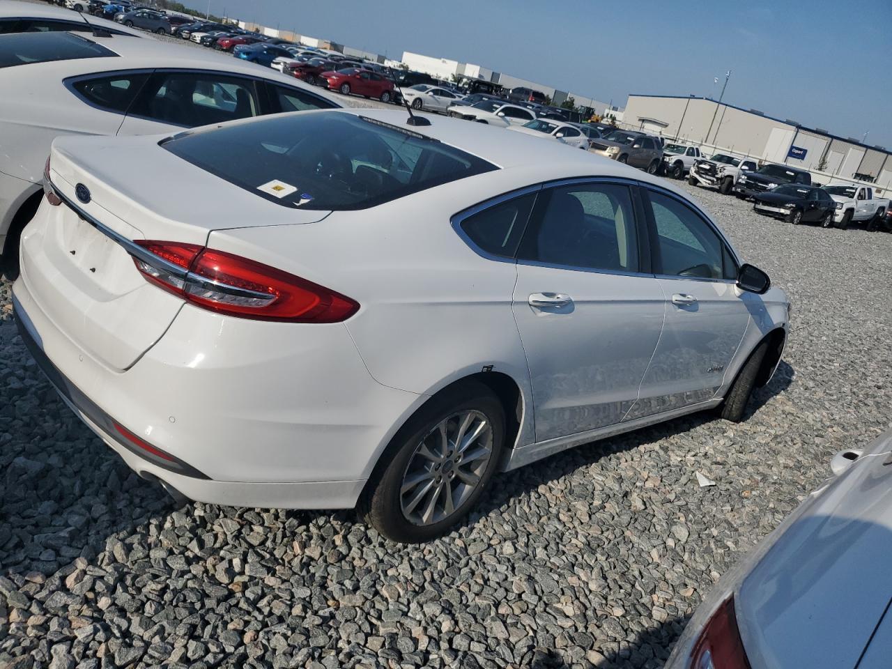 2017 FORD FUSION