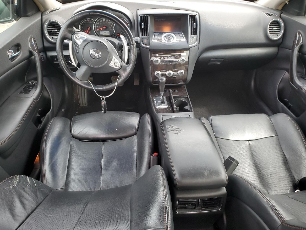2014 NISSAN Maxima