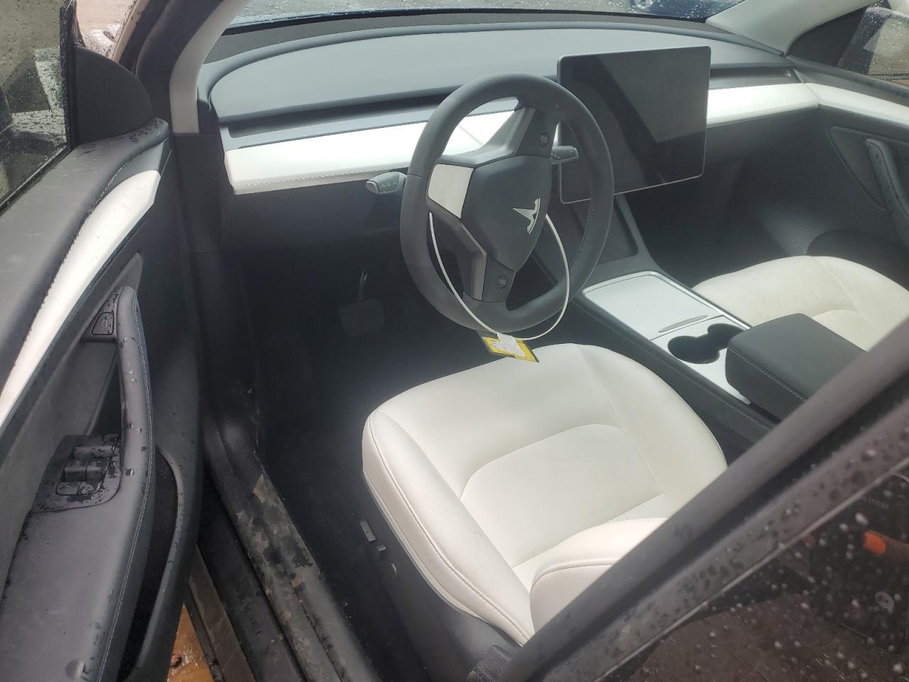 2024 TESLA MODEL Y