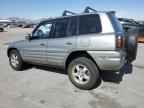 2000 TOYOTA RAV4