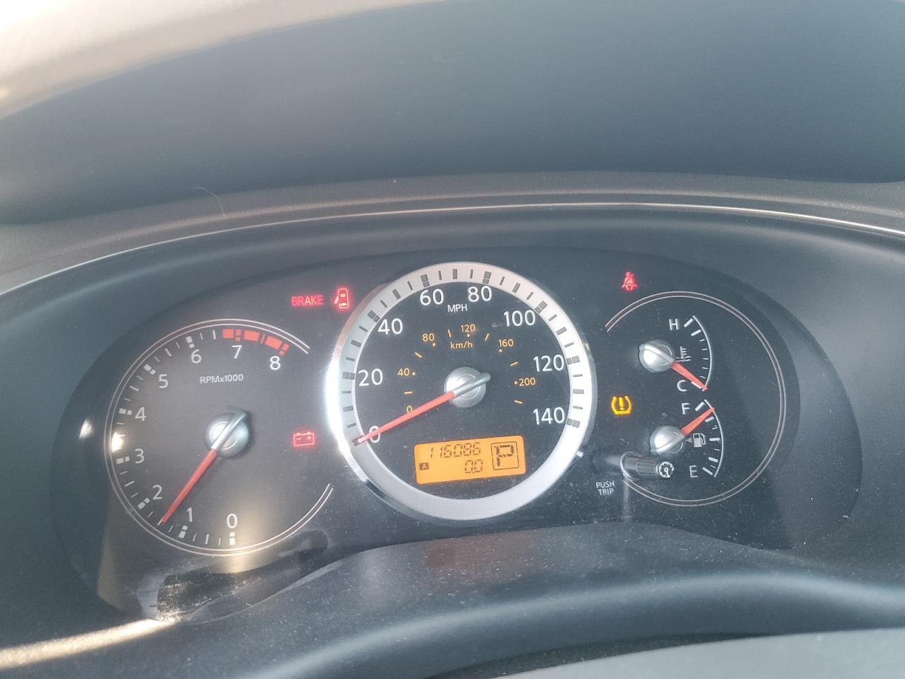 2010 NISSAN Quest