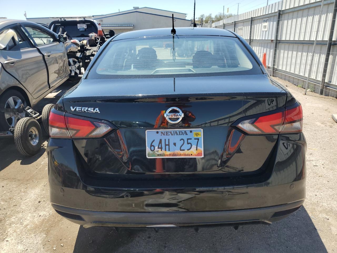 2022 NISSAN VERSA