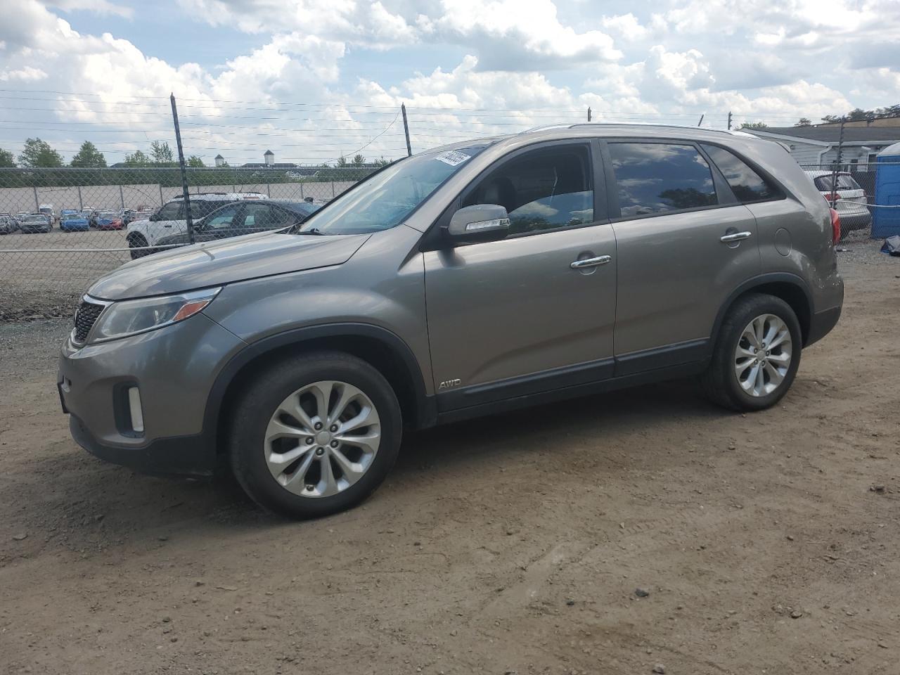 2014 KIA SORENTO