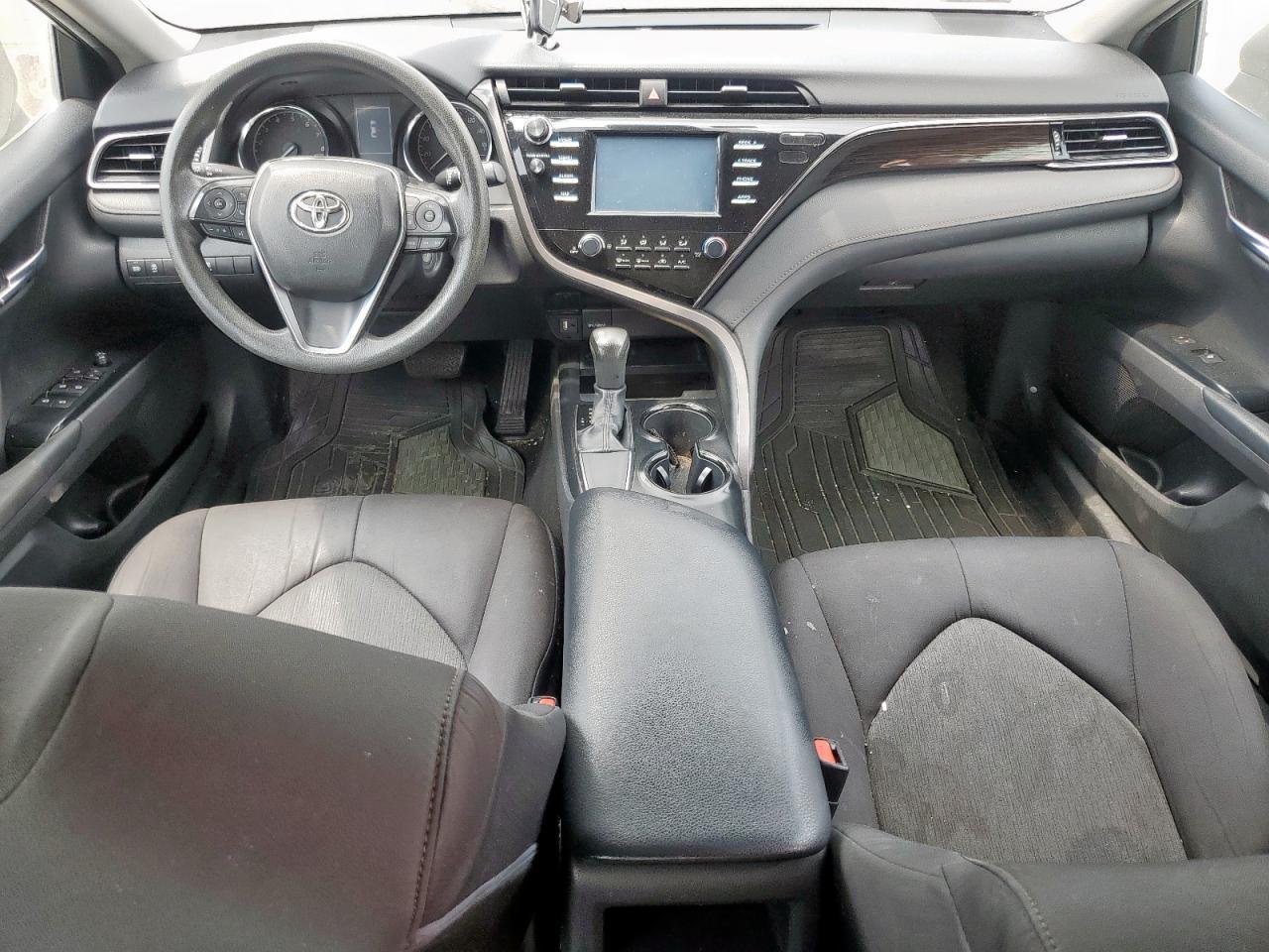 2019 TOYOTA CAMRY