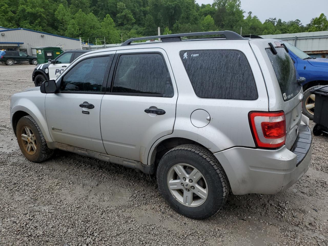 2010 FORD ESCAPE