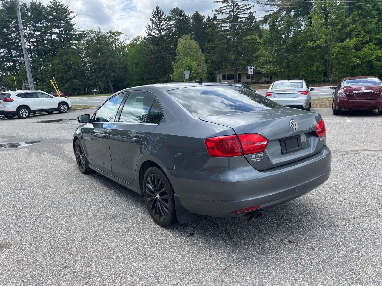 2012 VOLKSWAGEN JETTA
