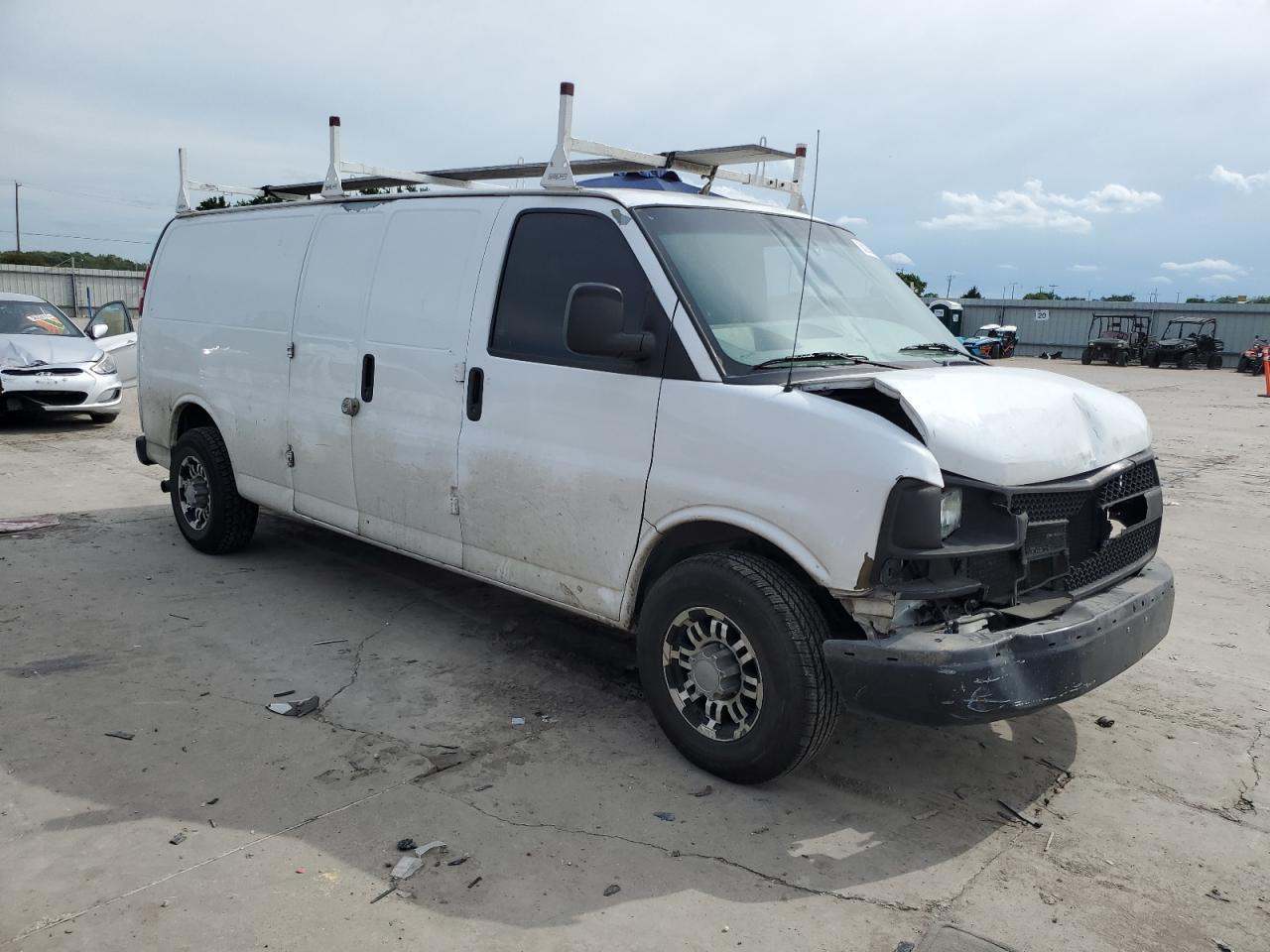 2010 CHEVROLET EXPRESS 2500