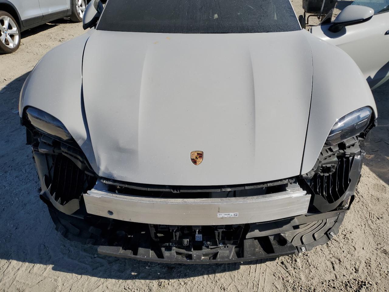 2023 PORSCHE Taycan