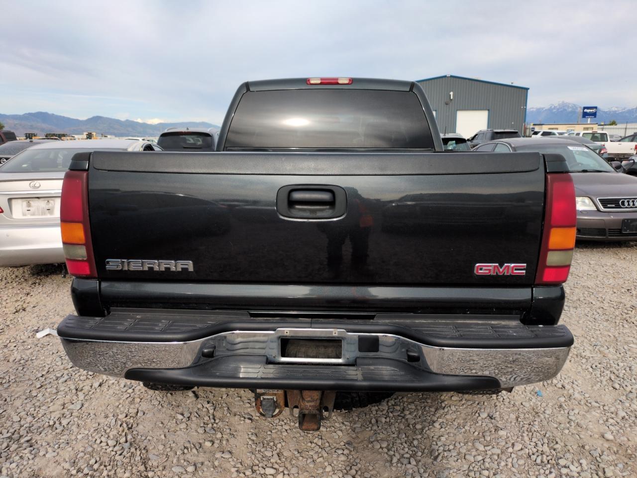 2003 GMC Sierra