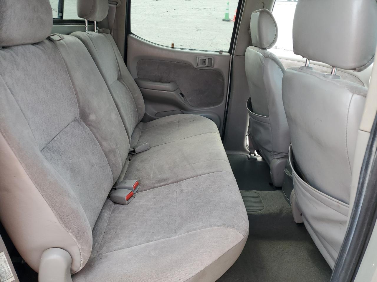 2002 TOYOTA TACOMA