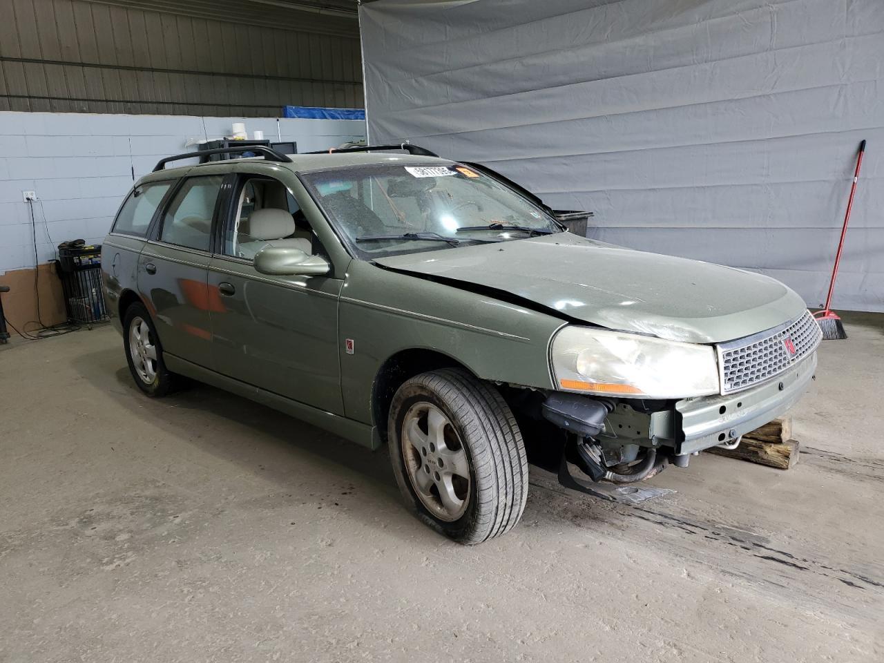 2004 SATURN Lw300