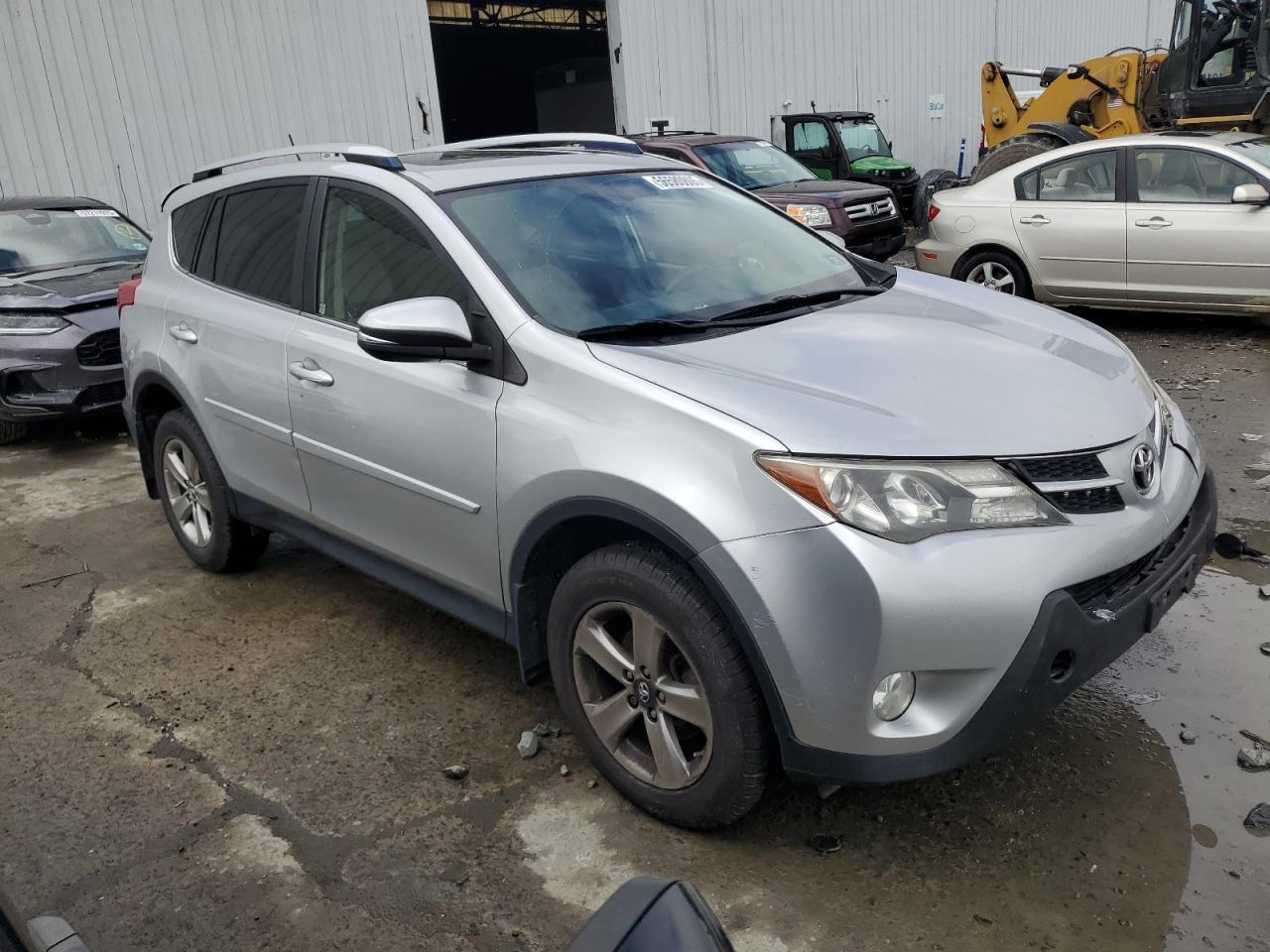 2015 TOYOTA RAV4