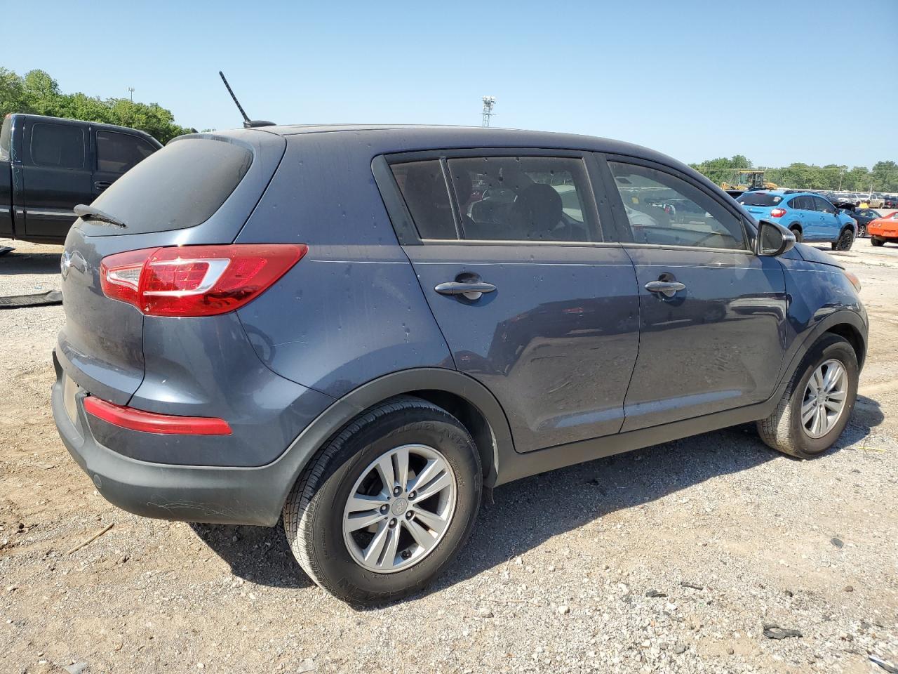 2011 KIA SPORTAGE