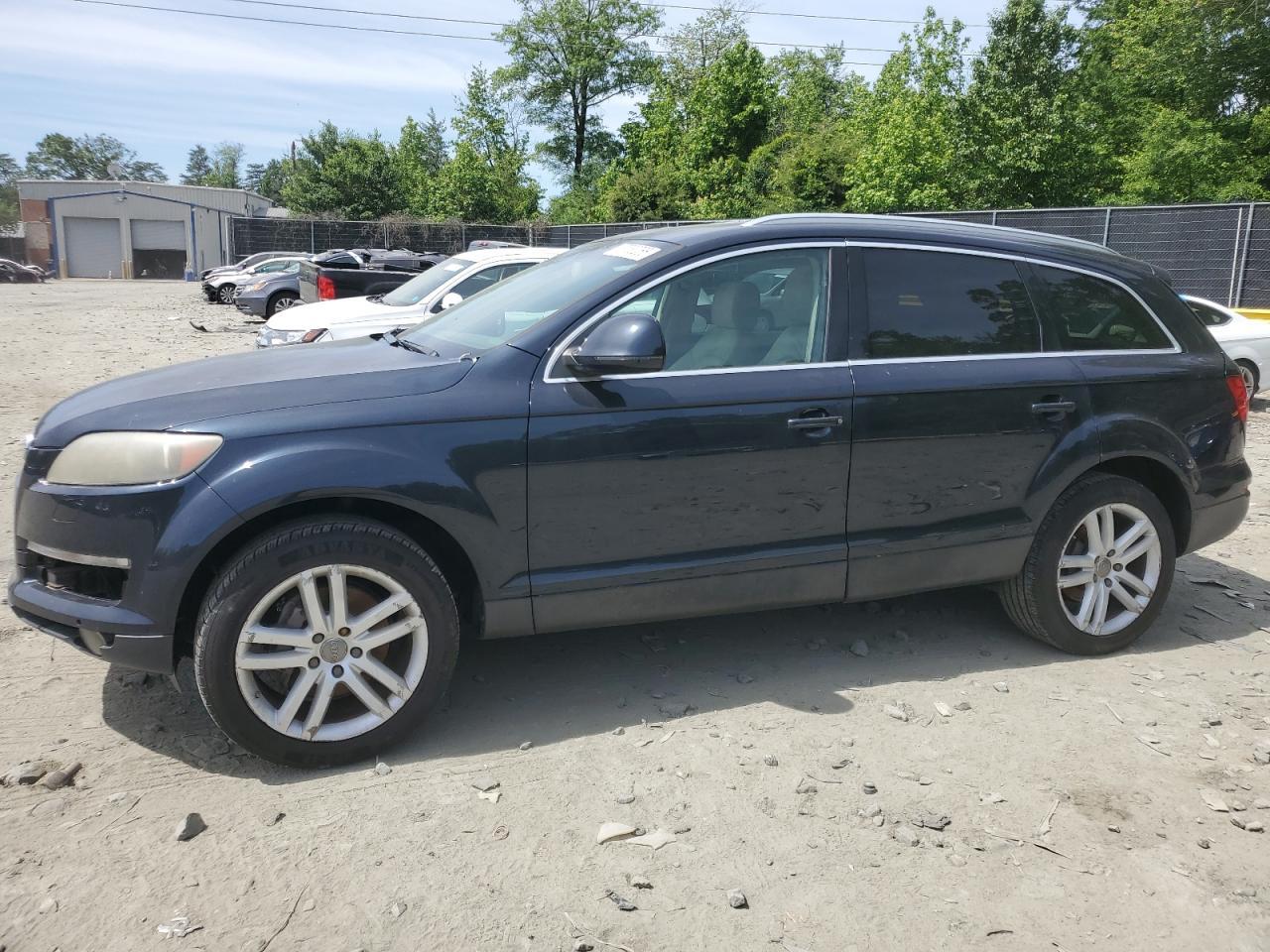 2009 AUDI Q7