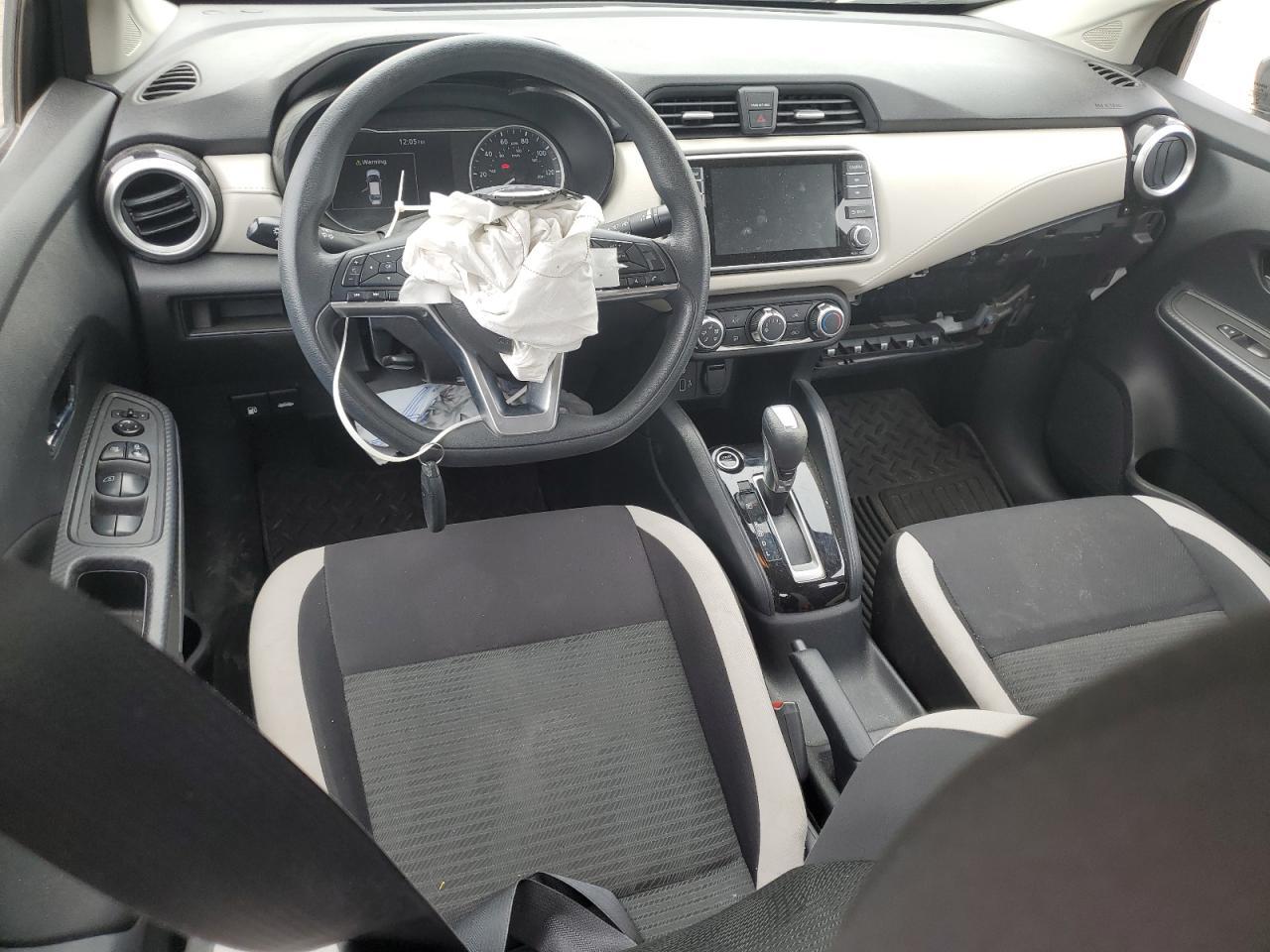 2021 NISSAN VERSA