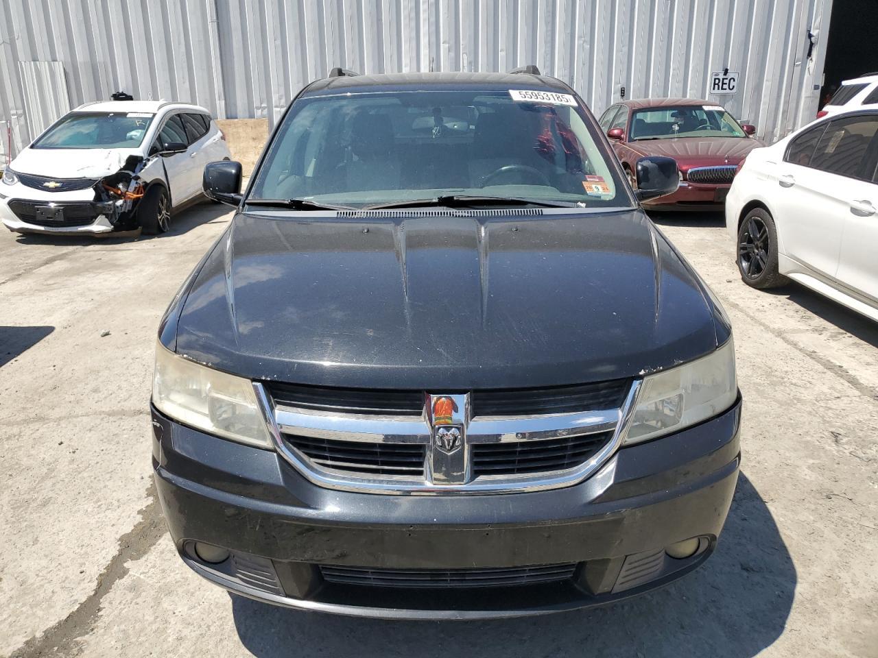 2009 DODGE JOURNEY