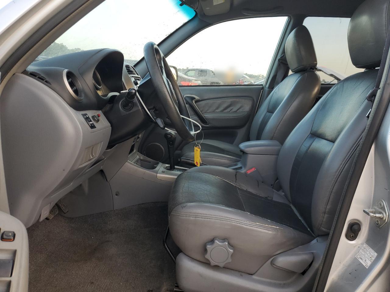 2001 TOYOTA RAV4